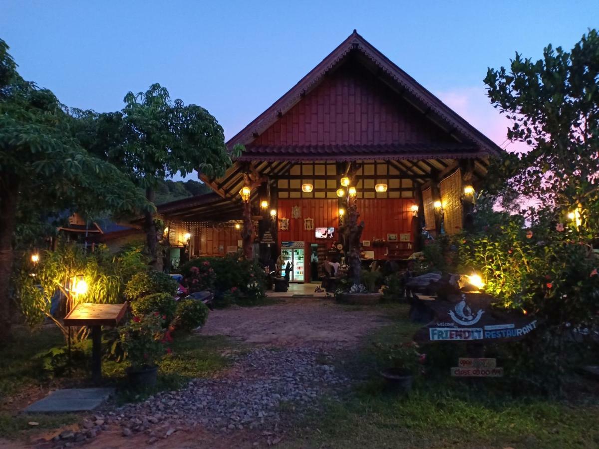 Friendly Koh Jum Hotel Kültér fotó